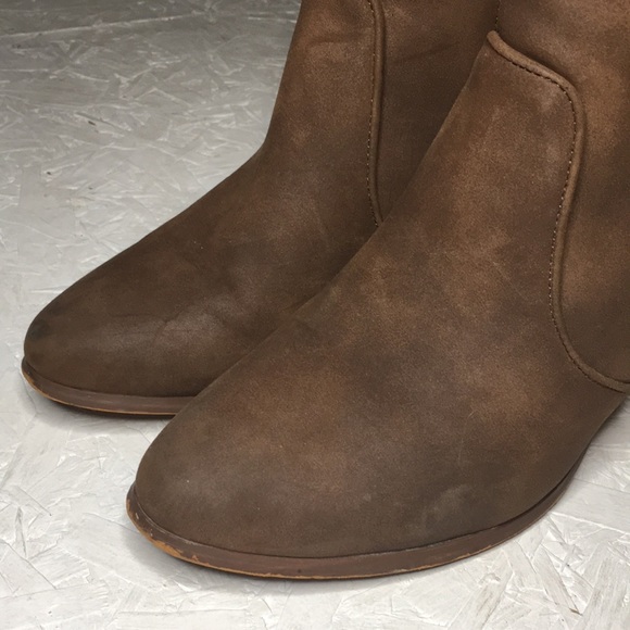 Joe Fresh Ankle Booties - Picture 10 of 16